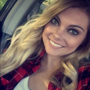 Meet your Posher, Mackenzie